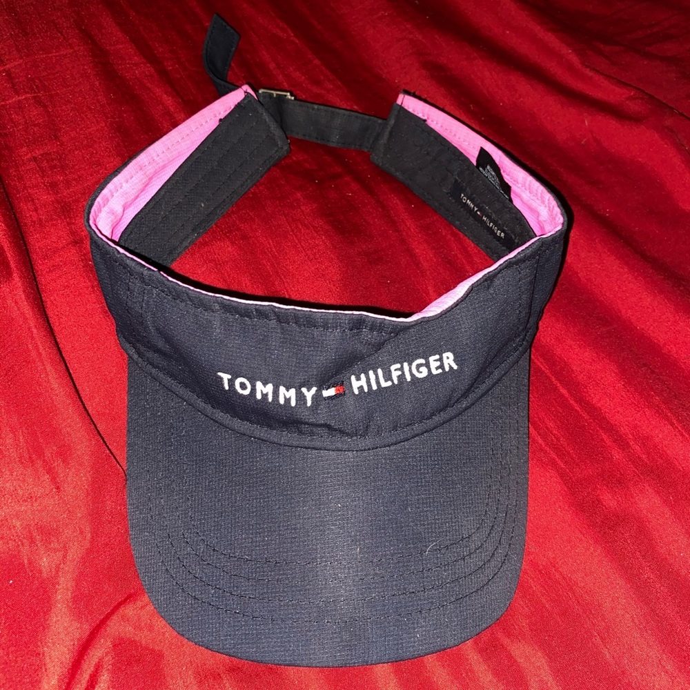 Tommy Hilfiger visor